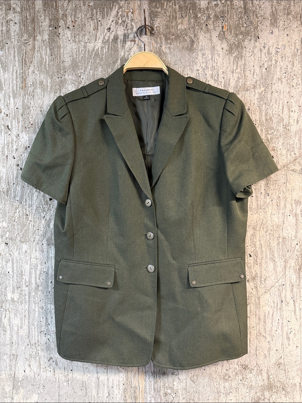 St. John Collection Short Sleeve Olive Blazer